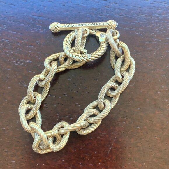 Jay Strongwater Toggle Bracelet Crystal Accents Gold Tone 7.5 Inches Charm Chain - Picture 5 of 7